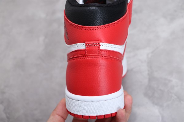 Air Jordan 1 High OG Grey Fog 555088-161 Red Unisex Sneaker