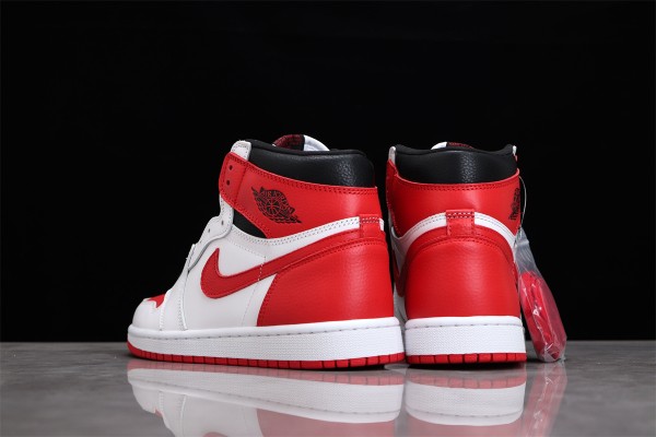 Air Jordan 1 High OG Grey Fog 555088-161 Red Unisex Sneaker