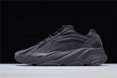 Adidas Yeezy 700 V2 "Vanta" Triple Black FU6684