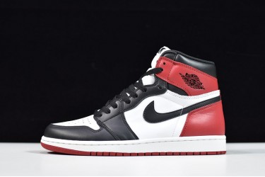 Air Jordan 1 High "Bred Toe" Black White Red 555088-610