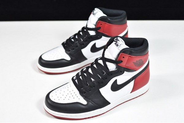 Air Jordan 1 High "Bred Toe" Black White Red 555088-610