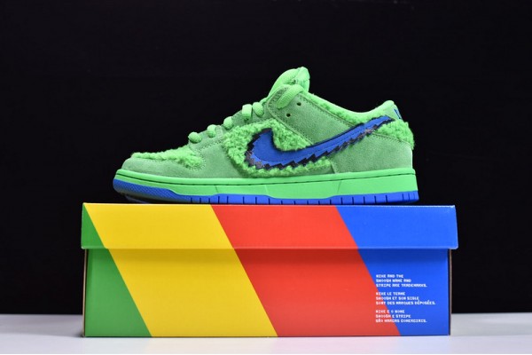 Grateful Dead x Nike SB Dunk "Green Bear" Green Blue CJ5378-300