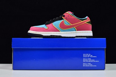 Nike Dunk SB Low "Ms.Pacman" Red Blue 313170-461