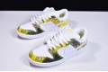 Nike SB Dunk Low Pro SB "De La Soul" White Yellow 304292-171