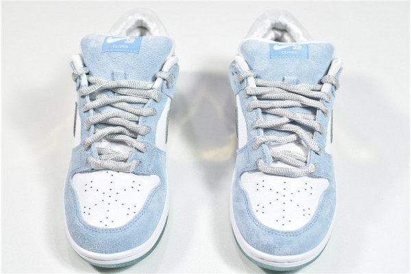 Sean Cliver x Nike SB Dunk Low "Holiday Special" Blue White Gold DC9936-100